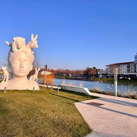 Joli appartement au coeur de ville Château-Thierry Extérieur photo